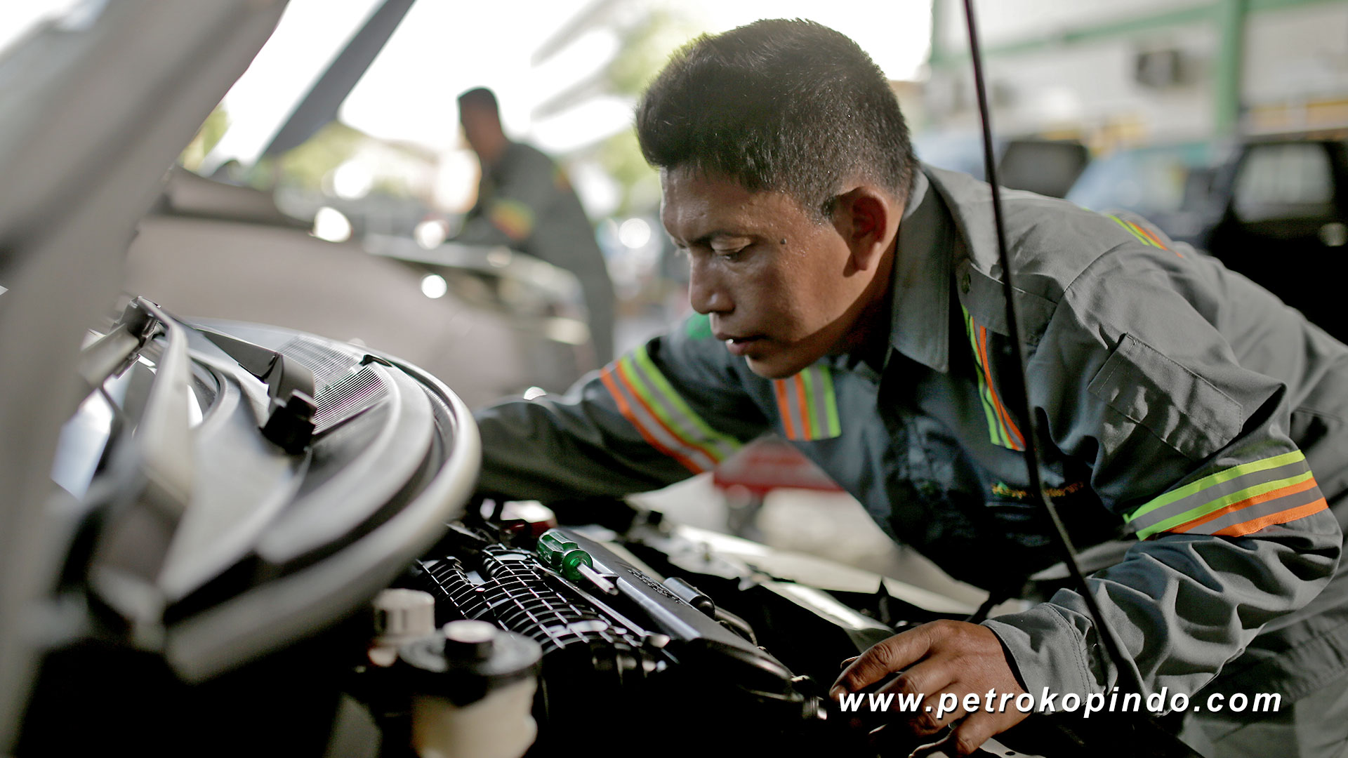 bisnis-pcs-perbengkelan-otomotif